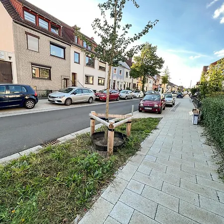 Apartment Immostay #8 - Haus Fuer 13 Personen Mit 7 - Grosser Garten & Grill, Free Parking, Wlan *