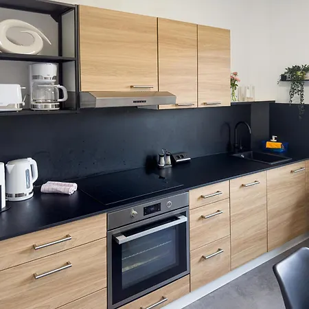Apartment Immostay #8 - Haus Fuer 13 Personen Mit 7 - Grosser Garten & Grill, Free Parking, Wlan Bremen