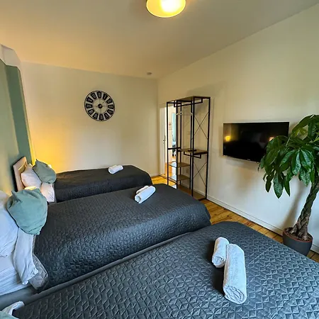 Immostay #8 - Haus Fuer 13 Personen Mit 7 - Grosser Garten & Grill, Free Parking, Wlan Bremen